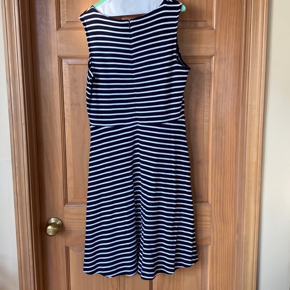 NWT Talbots size large summer dress. Excellent condition. No stains or flaws. - Picture 2 of 5